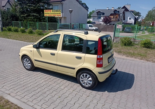 Fiat Panda cena 9500 przebieg: 143000, rok produkcji 2009 z Rawicz małe 137